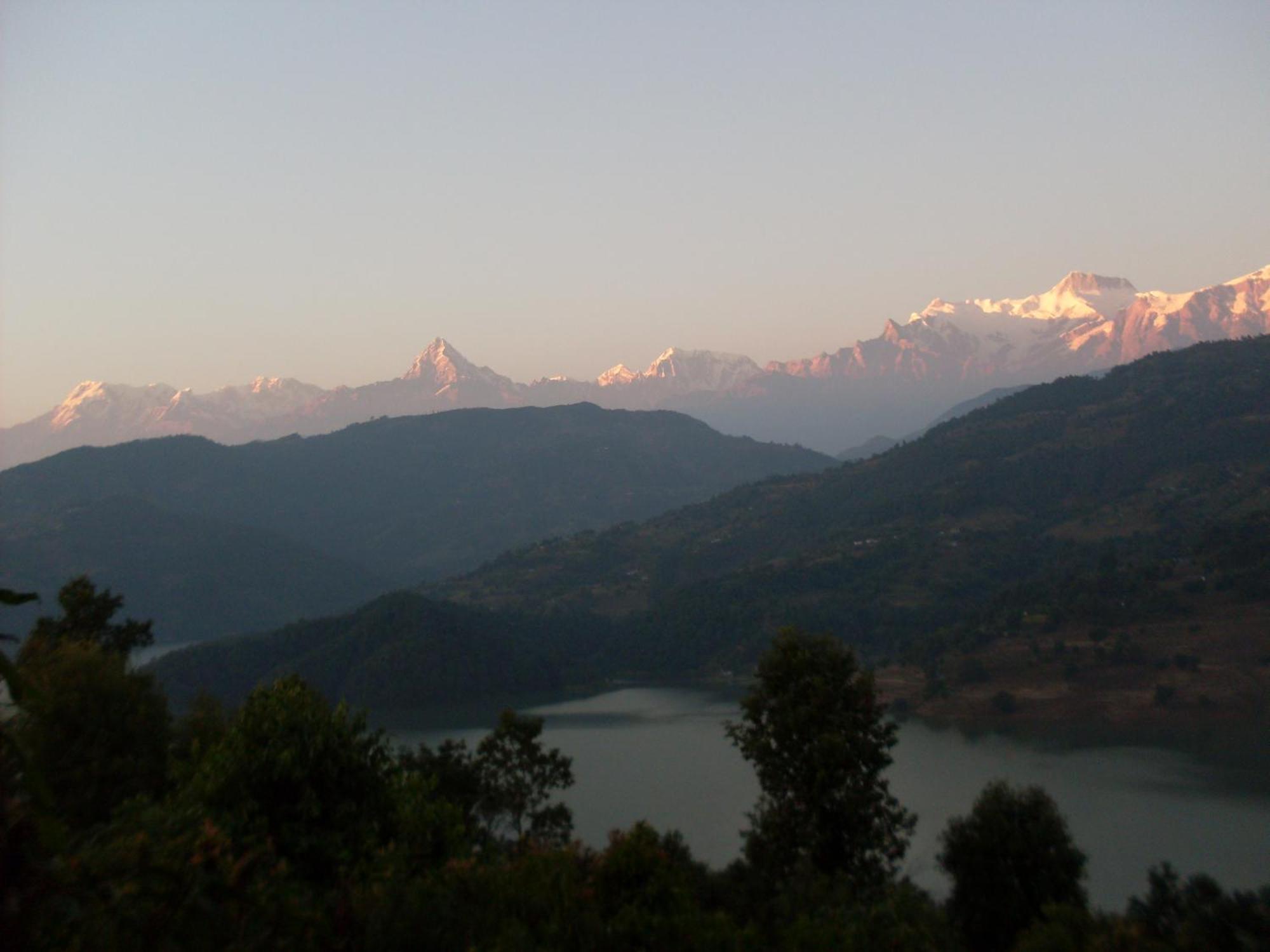 Dinesh House Bed & Breakfast Pokhara Dış mekan fotoğraf